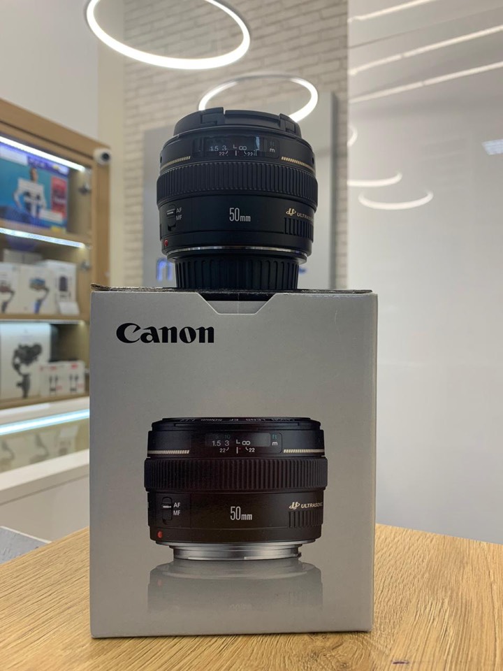 Canon EF 50mm F/1.4 USM